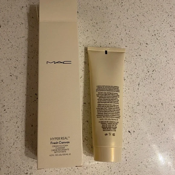 Mac hyper real fresh canvas cream-to-foam cleanser - Picture 9 of 9